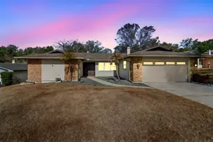 633 Iris St, Altamonte Springs, FL 32714 - Photo 1