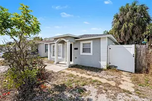 919 18th St S, Saint Petersburg, FL 33712 - Photo 1