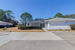 1041 Willow Dr, Leesburg, FL 34748 - Photo 1