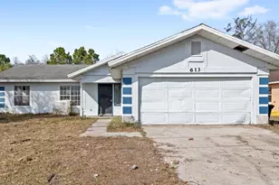 613 Yak Ct, Kissimmee, FL 34759 - Photo 1