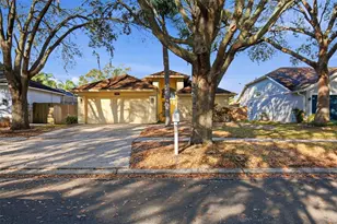 16502 Lake Heather Dr, Tampa, FL 33618 - Photo 1