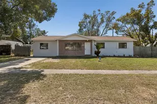 1402 Rolling Green Dr, Apopka, FL 32703 - Photo 1