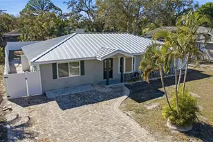 3223 1st Ave W, Bradenton, FL 34205 - Photo 1