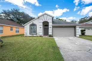 3724 Pickwick Dr, Orlando, FL 32817 - Photo 1