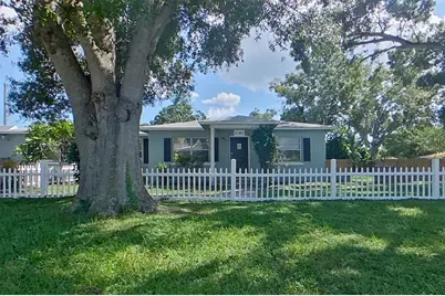 5140 17th Avenue N, Saint Petersburg, FL 33710 - Photo 1