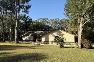 19349 SW 90th Ln Rd, Dunnellon, FL 34432 - Photo 1