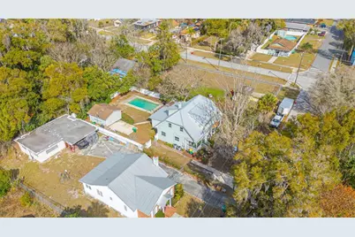 138 N Kentucky Avenue, Deland, FL 32724 - Photo 1
