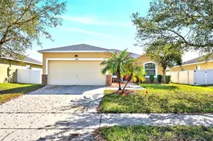 3210 Queen Alexandria Dr, Kissimmee, FL 34744 - Photo 1