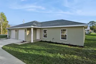 1075 N Rockingham Ave, Tavares, FL 32778 - Photo 1