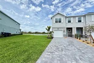 12378 Amber Crk Cir, Lakewood Ranch, FL 34211 - Photo 1