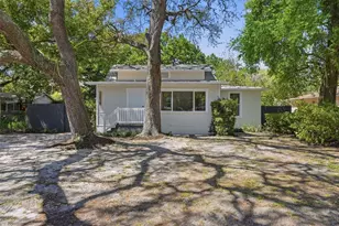 10012 N 10th St, Tampa, FL 33612 - Photo 1