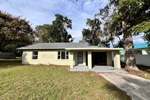 107 Oakland Dr, Deland, FL 32720 - Photo 1