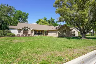 204 Brynwood Ln, Sanford, FL 32771 - Photo 1