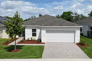 654 Campo Ln, Davenport, FL 33837 - Photo 1