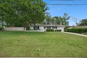 204 Iris Ln, Inverness, FL 34452 - Photo 1