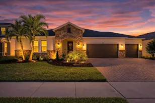 752 Annabell Rdg Rd, Minneola, FL 34715 - Photo 1