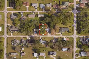 Ave I, Fort Pierce, FL 34947 - Photo 1