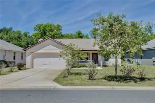 2763 Athens Dr, Leesburg, FL 34748 - Photo 1