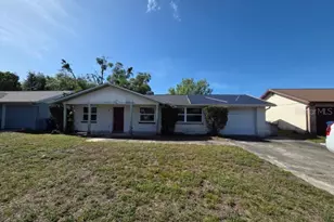 7146 Carmel Ave, New Port Richey, FL 34655 - Photo 1