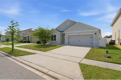 1823 Bluepoint Street, Saint Cloud, FL 34771 - Photo 1