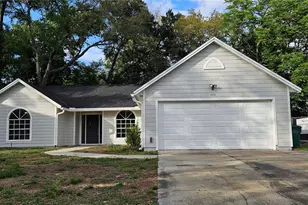 370 S Cobble Ct, Mount Dora, FL 32757 - Photo 1