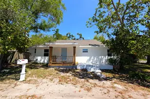 1608 E New Orleans Ave, Tampa, FL 33610 - Photo 1