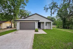420 E 10th St, Apopka, FL 32703 - Photo 1
