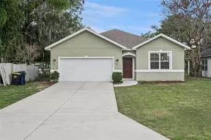 520 Lemon St, Auburndale, FL 33823 - Photo 1