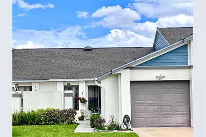 29 Lakepointe Circle, Kissimmee, FL 34743 - Photo 1