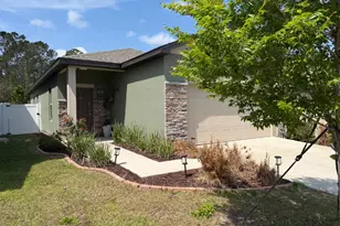 2021 Hemingway Cir, Groveland, FL 34736 - Photo 1