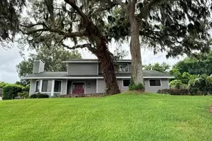 6804 Lake View Dr, Yalaha, FL 34797 - Photo 1