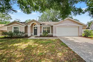 1242 Dunbridge St, Apopka, FL 32703 - Photo 1