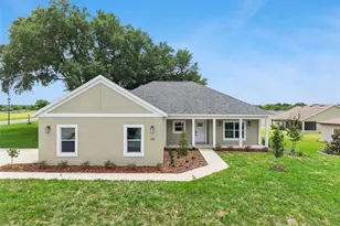 100 Fairway Cir, Umatilla, FL 32784 - Photo 1