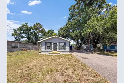 7706 E Comanche Avenue, Tampa, FL 33610 - Photo 1