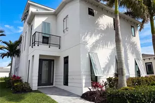 5911 Redbay Blvd, Bradenton, FL 34210 - Photo 1