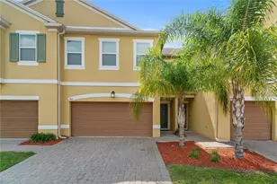9812 Red Eagle Dr, Orlando, FL 32825 - Photo 1