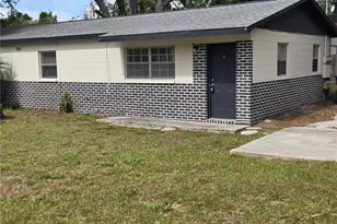 1109 E Seneca Ave, Tampa, FL 33612 - Photo 1