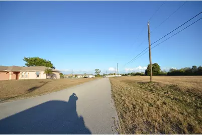 702 NE 12th Street, Cape Coral, FL 33909 - Photo 1