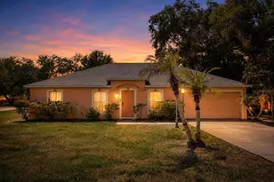 1020 S Laurel Ave, Sanford, FL 32771 - Photo 1