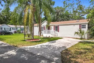 1907 Madre St, New Smyrna Beach, FL 32168 - Photo 1