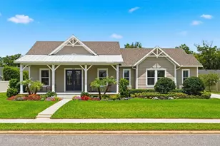 326 W Delaware Ave, Lake Helen, FL 32744 - Photo 1