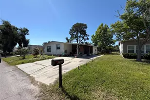 3633 Lazy Lake Dr S, Lakeland, FL 33801 - Photo 1