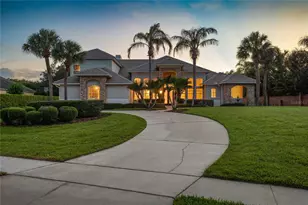 2002 Water Key Dr, Windermere, FL 34786 - Photo 1