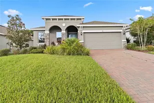 413 Sapphire Dr, Davenport, FL 33837 - Photo 1