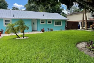 1616 24th Ave, Vero Beach, FL 32960 - Photo 1
