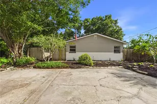 404 6th Ave NW, Largo, FL 33770 - Photo 1