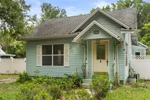 936 E 5th Ave, Mount Dora, FL 32757 - Photo 1