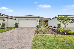 2739 Summer Retreat Ln, Kissimmee, FL 34744 - Photo 1