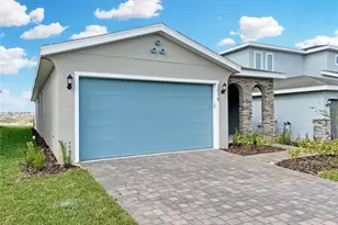 2016 Sunshine Peak Dr, Minneola, FL 34715 - Photo 1