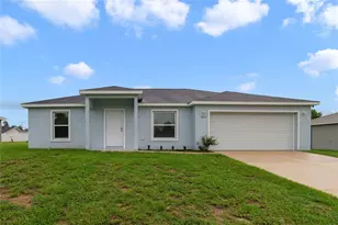 16271 SW 27th Terrace Rd, Ocala, FL 34473 - Photo 1